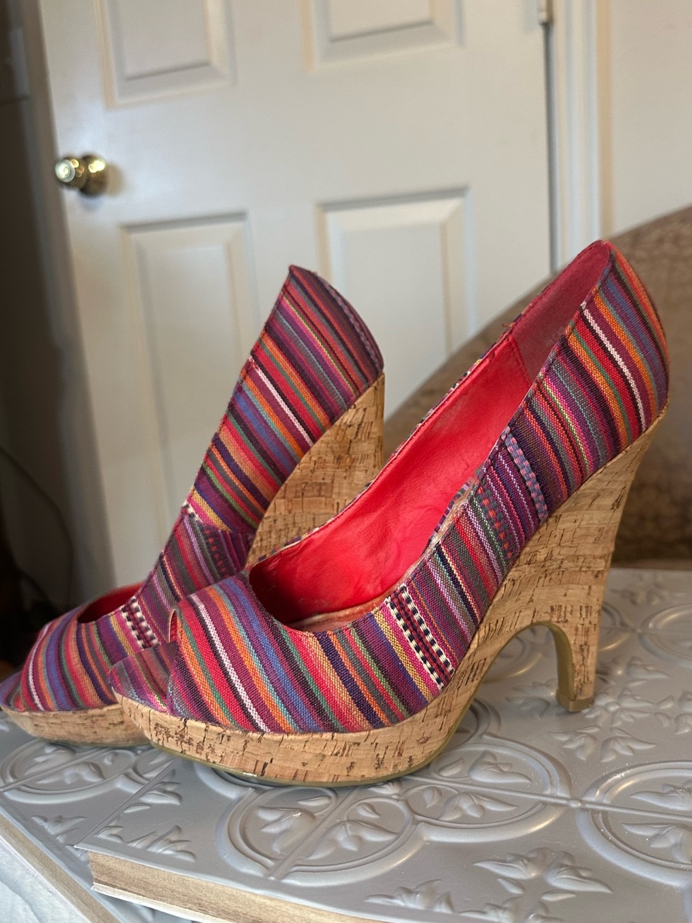 Bamboo Multicolor Striped Cork Platform Peep Toe Heels Size 8.5 Boho Pumps - Picture 4 of 13